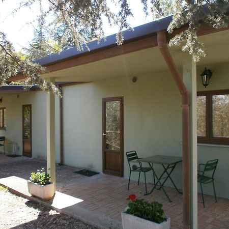 Camping Village Il Poggetto Troghi Luaran gambar