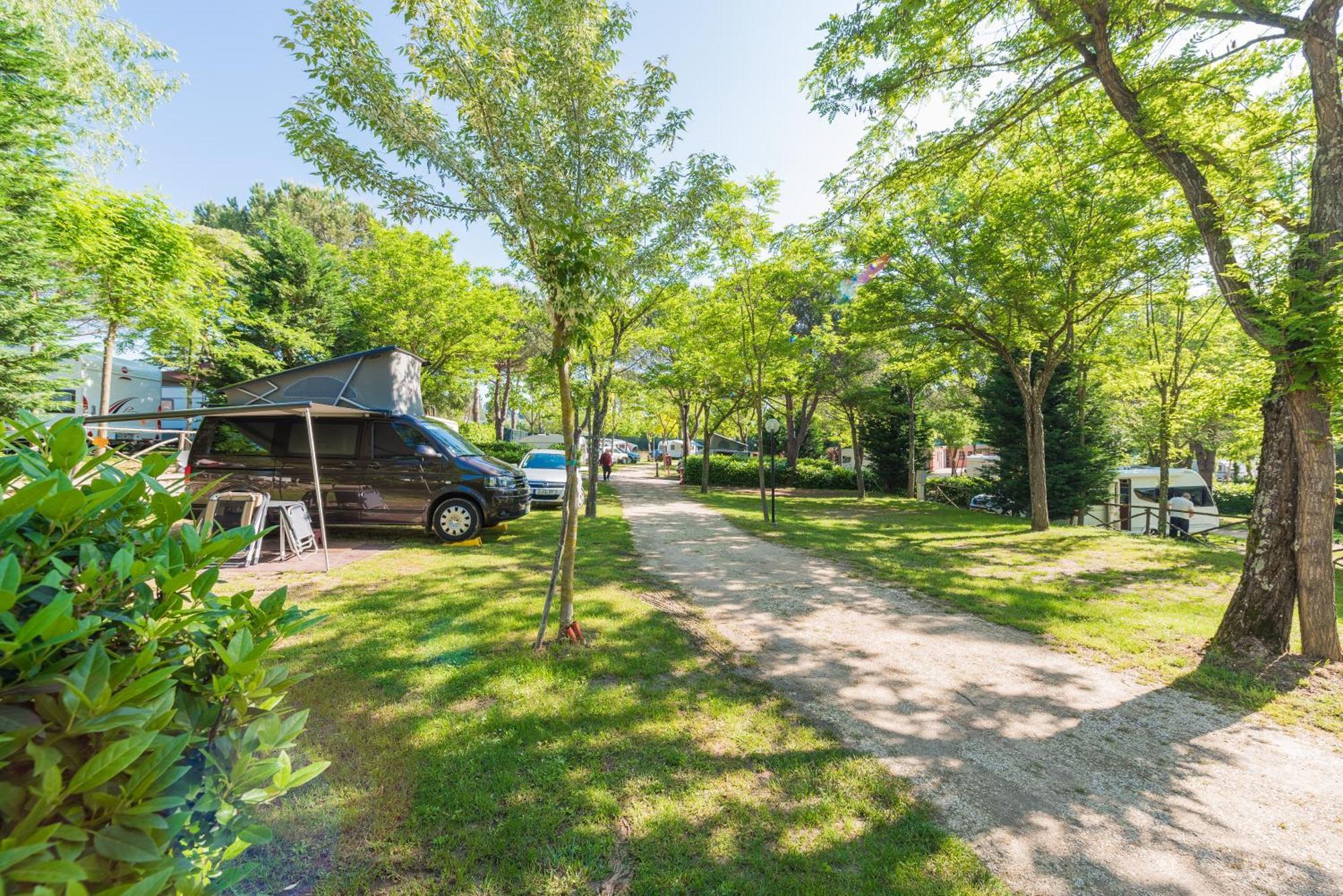 Camping Village Il Poggetto Troghi Luaran gambar