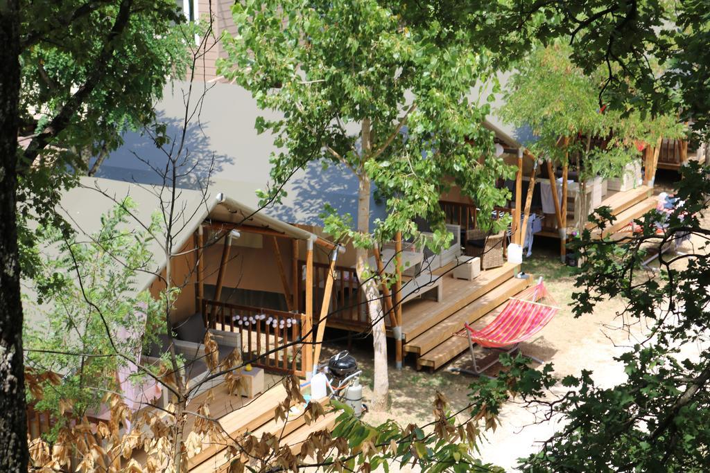 Camping Village Il Poggetto Troghi Luaran gambar